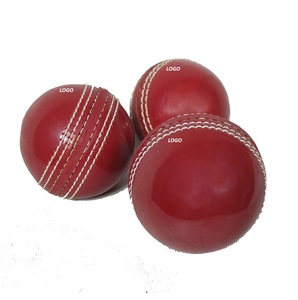 Balle dure de cricket d'approvisionnement direct d'usine forte adhérence Logo personnalisé balles de cricket de vêtements de sport à haute pression - Product Image 5