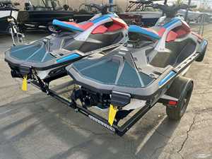 Nuevo Jet Ski Yamaha 2025, Modelo DLX Original con Motor de 2 Tiempos, 3 Asientos, 226-300HP, Aluminio para Aplicaciones Automotrices - Product Image 2