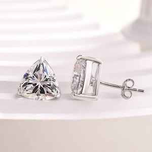 Boucles d'oreilles clous en diamant de laboratoire taille Trillion, or blanc 14 carats, forme triangulaire, bijoux fins étincelants pour femme, cadeaux d'anniversaire - Product Image 2