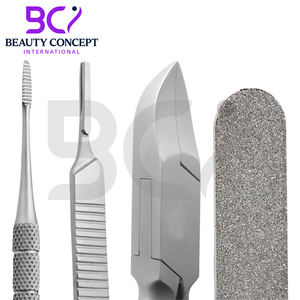 Kit d'instruments de podologie 5 pièces avec coupe-ongles, limes, lame de scalpel et manche - Certifié CE ISO13485 - Product Image 2