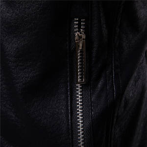 Veste en cuir pour hommes à logo personnalisé Veste en cuir d'hiver en PU de loisirs de couleur pure à capuche pour hommes 2025 - Product Image 5