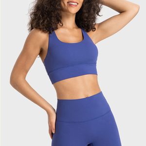 โรงงานพรีเมี่ยม LuLu คุณภาพสูง 80% ไนลอน 20% สแปนเด็กซ์ผู้หญิงกีฬา Bra Tops สําหรับยิมโยคะฟิตเนส - Product Image 3