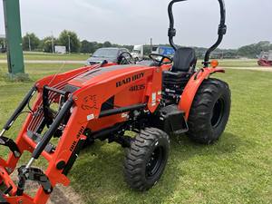 Mini Tractor BAD BOY 4035H 4WD 2025 con Motor de 35HP para Uso Agrícola, Alta Productividad, Bomba de Engranajes, Caja de Cambios y Rodamientos - Product Image 3