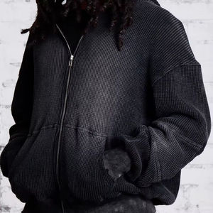 Sweat à capuche pour homme effet délavé, finition décolorée par le soleil, manches longues, fermeture éclair, conçu pour un style urbain vintage, confort oversize, chaleur. - Product Image 2