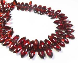 Perles de pierres précieuses de grenat de Mozambique naturel de haute qualité 10-12mm marquise rouge africaine coupe à facettes 9 "brin pour la fabrication de bijoux à bricoler soi-même - Product Image 2