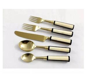 Juego de Cubiertos Metálicos de Última Moda, Cuchara y Tenedor Nuevos, Juego de Cubiertos Metálicos con Baño de Oro Rosa, Juego de Cinco Piezas - Product Image 4