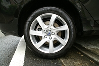 Pembersih Velg & Roda Aluminium Royal 4L Alloy Rim - Formula Detailing Menghilangkan Karat & Serbuk Besi Teknologi Jepang