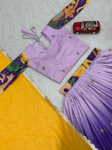 Ropa de fiesta de seda estampada de diseñador y lehengas Choli con dupatta, Garba Chaniya Choli para niñas - Product Image 6