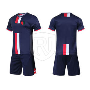 Meilleure vente Conception personnalisée Vêtements de football Tissu doux Uniforme en vente en ligne - Product Image 1