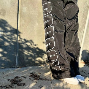 Vente en gros de pantalons évasés personnalisés pour hommes coupe-vent décontractée peignée pantalons de survêtement brodés Streetwear pantalons baggy à jambes larges - Product Image 3
