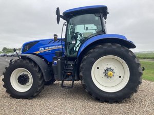 Tractor Newholan original y asequible - Product Image 4