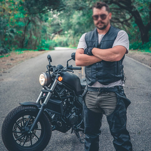 Pantalones de Cuero para Hombre con Ajuste Cómodo y Sensación Suave, Pantalones de Cuero para Hombre con Estilo Relajado - Product Image 4