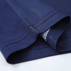 Uniforme de fútbol ligero de ropa deportiva cómoda más vendida en línea - Product Image 5