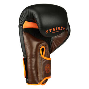 Guantes de Boxeo Personalizados Striker, Negros/Naranja, de Cuero con Cierre de Cordones en la Muñeca, Disponibles en Tallas 10oz y 12oz para Kickboxing - Product Image 2