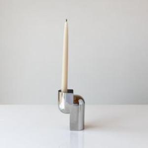 Elegante candelabro de acero inoxidable con un acabado pulido brillante ideal para elegantes mesas de comedor y lujosa decoración de habitaciones - Product Image 2