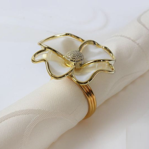 Anillo de Servilleta de Metal con Forma de Flor para Banquete de Boda, Fiesta de Cumpleaños, Accesorios de Decoración de Mesa Modernos y Ecológicos de Lujo - Product Image 1