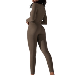 ชุดโยคะผู้หญิงสองชิ้น เสื้อแขนสั้น กางเกงเลกกิ้ง ผ้าฝ้ายแท้ 100% เป็นมิตรกับสิ่งแวดล้อม ระบายอากาศได้ดี ชุดออกกำลังกาย - Product Image 3