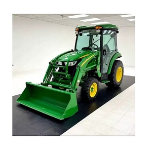 Condiciones impecables 2017 Tractores compactos Johns Deeres 3039 R - Product Image 2