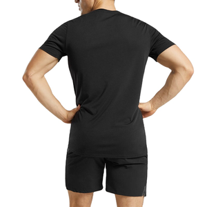 Vêtements d'extérieur pour hommes Ensemble de t-shirts courts Anti-rides Respirant Qualité supérieure Prix abordables Ensemble de t-shirts pour hommes avec short sur mesure - Product Image 5
