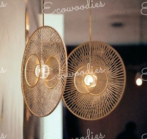 Pantalla de lámpara de araña tejida de ratán ecológica de buena calidad, iluminación de techo suspendida manualmente, luz colgante de caña de malla - Product Image 5