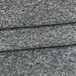 Tissu en polaire de soie de lait en polyester cationique brossé d'un côté, teint en fil, 240 g/m², en gros d'usine, pour sweats à capuche - Product Image 1