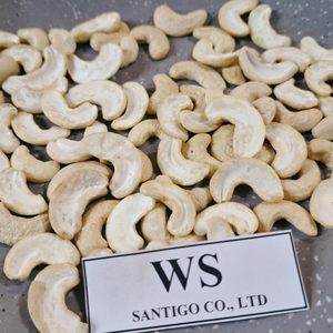 Emballage OEM, ODM, morceaux de noix de cajou WS, noix de cajou cassées SANTIGO Kaju Badam exportées vers le Moyen-Orient et l'UE - Product Image 1