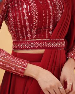 Boutique Style Exclusif Fancy Party Wear Faux Georgette Work Lehenga Saree avec chemisier et ceinture de travail lourds - Product Image 4