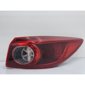 Feu arrière LED STOP droit MAZDA 3 Série BLF151150B S5Y5 (13>) - Product Image 1