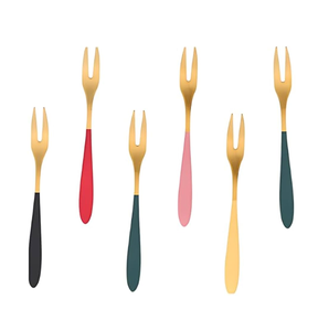 Ensemble de fourchette cuillère en laiton exclusif avec poignée PVD pour la maison et les hôtels Ensembles de serveurs à salade en or Fourchette en acier miroir - Product Image 3