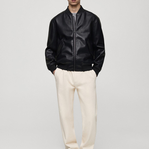 เสื้อแจ็คเก็ตบอมเบอร์ผู้ชายแบบมีซิป ไม่มีปก ดีไซน์ระบายอากาศ ผลิตจากหนังหรูหราบุผ้าฝ้ายอย่างดี พร้อมโลโก้แบบกำหนดเอง - Product Image 2