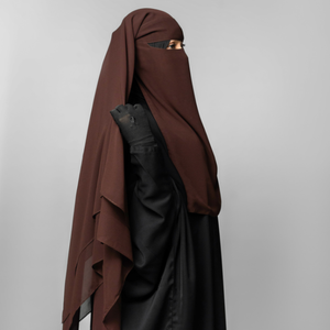 Niqab en mousseline de laine marron triple couche de luxe, couvre-visage intégral, design élégant, léger, respirant, parfait pour la mode modeste - Product Image 1