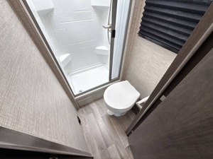 J-a-y-c-o R-e-d-h-a-w-k S-e 2-2-A-F usado del 2023 en venta - Product Image 4