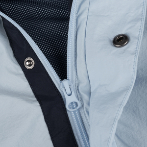 Venta al por mayor de fábrica, ropa deportiva informal para exteriores, chaqueta cortavientos, forro de malla personalizado, puños elásticos, transpirable, de talla grande, Verano - Product Image 2