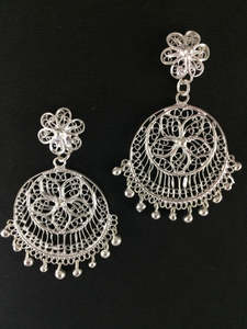 Pendientes de tuerca clásicos Cuttack de alto grado más vendidos de alta calidad directamente del proveedor indio con brillo brillante - Product Image 3