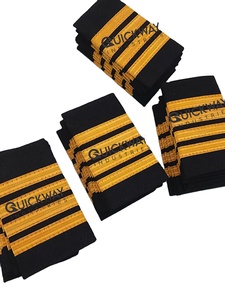 Épaulettes de style aviateur, deux bandes dorées, noir, accessoire uniforme pour costume et exposition - Product Image 3