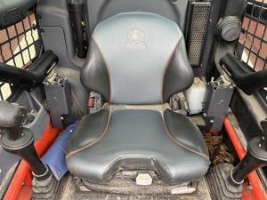 Minicargadora Kubota SSV75 2021: cargadora compacta fiable de 74HP para construcción y agricultura - Product Image 4