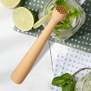 ไม้ผสมเครื่องดื่มแบบโมเดิร์นพรีเมี่ยมพร้อมดีไซน์ที่เป็นเอกลักษณ์ของมาร์ตินี่ไม้สำหรับห้องครัวและอุปกรณ์บาร์ทำด้วยมือจำนวนมาก - Product Image 2