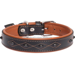 Tylish-collar acolchado de cuero para perro, con tachuelas decorativas de latón y costuras elegantes, hecho a medida - Product Image 1