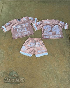 Conjunto de Jersey de Dos Piezas Casual de Verano para Hombre, de Alta Calidad, Transpirable, con Pantalones Cortos, Impresión de Logotipo Personalizado, Nuevo Diseño, Ropa de Calle - Product Image 1