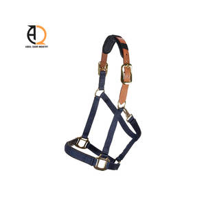Licol pour cheval en nylon durable avec muserolle rembourrée et quincaillerie personnalisée, cuir confortable et résistant pour un usage quotidien - Product Image 3