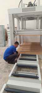 Presse à porte froide hydraulique MCP 30.AUTO, machine à placage multicouche en bois, excellente pour l'industrie du mobilier stratifié, provenant d'un fabricant turc - Product Image 3