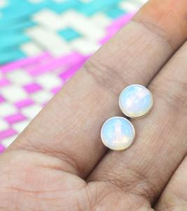 Pendientes de tuerca de estilo bohemio hechos a mano, joyería de plata de ley 925, pendientes de tendencia de piedras preciosas de ópalo, joyería para mujer, regalo para ella - Product Image 1