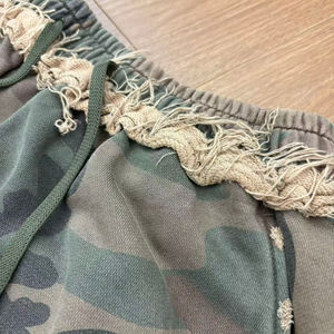 Ensemble Jogging Vintage pour Hommes Street Wear Essentials Distressed Logo Brodé Sweat à Capuche Pantalon Évasé Personnalisé 100% Coton - Product Image 6