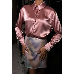 Camisa de Satén Premium 3438, Estilo Simple para Oficina y Eventos - Product Image 1