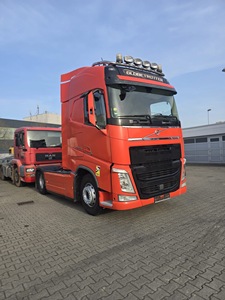 USATO 2017 VOLVO FH 500 738300 KM 460CV 10.837CCM DIESEL EURO6 AUTOMATICO 4X2 TRASMISSIONE - Product Image 2