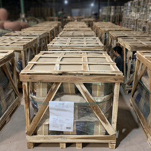 Pots «Atlantis» en argile céramique 100% faits à la main pour la décoration de jardin extérieur fabriqués en usine émaillés pour les plantes et les fleurs domestiques - Product Image 6