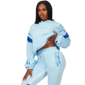 Survêtement pour femme en molleton gris chiné, coupe ample et décontractée, logo de marque personnalisé, 65% coton, 35% polyester - Product Image 3