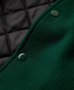 Nuevo diseño de chaqueta de los hombres Varsity para la venta Mejor calidad Durable Diseño personalizado de peso pesado Chaqueta Varsity de algodón para los hombres - Product Image 3