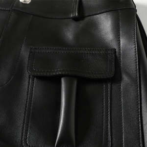 Pantalones cortos de cuero hechos a medida al por mayor para hombres y mujeres Pantalones cortos de cuero de moda de cuero genuino de color de nuevo diseño - Product Image 5