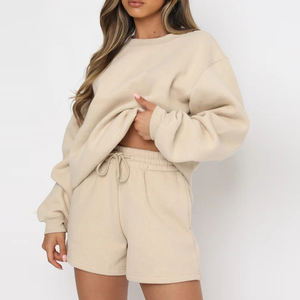 Loungewear Conjuntos de mujer Oversize Loose Streetwear Camiseta de manga larga y pantalones cortos Conjunto personalizado de dos piezas Ropa de mujer - Product Image 2